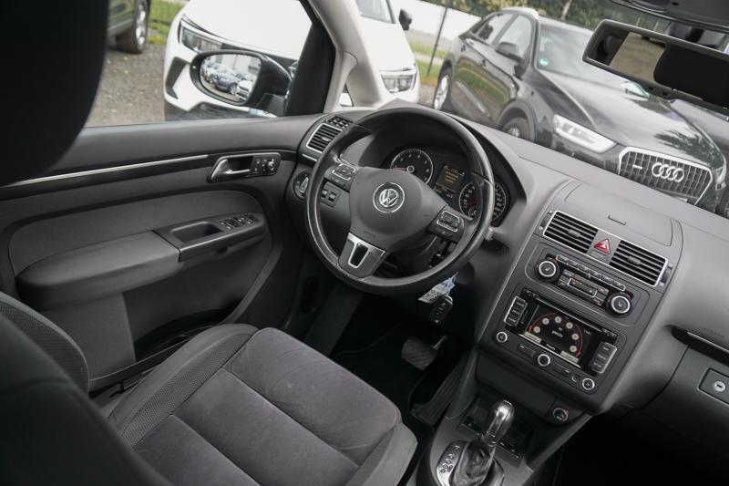 Volkswagen - Touran - pic7