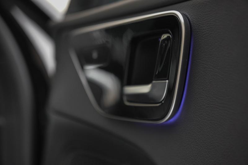 Mercedes - C200 - pic22