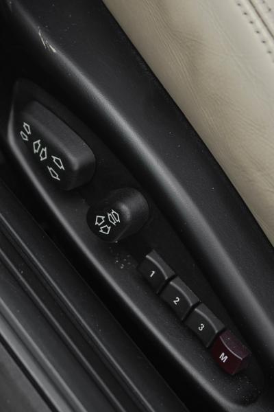 BMW - 645 - pic17