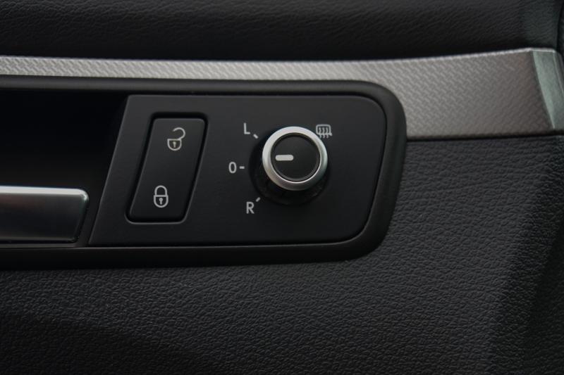 Volkswagen - Touran - pic19