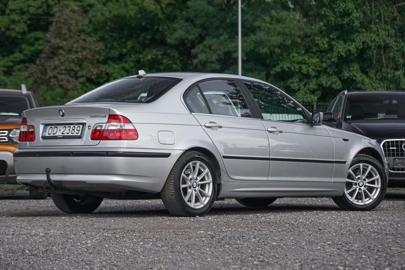 BMW - 320 - pic4