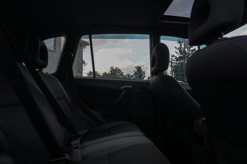 Toyota - RAV 4 - pic12