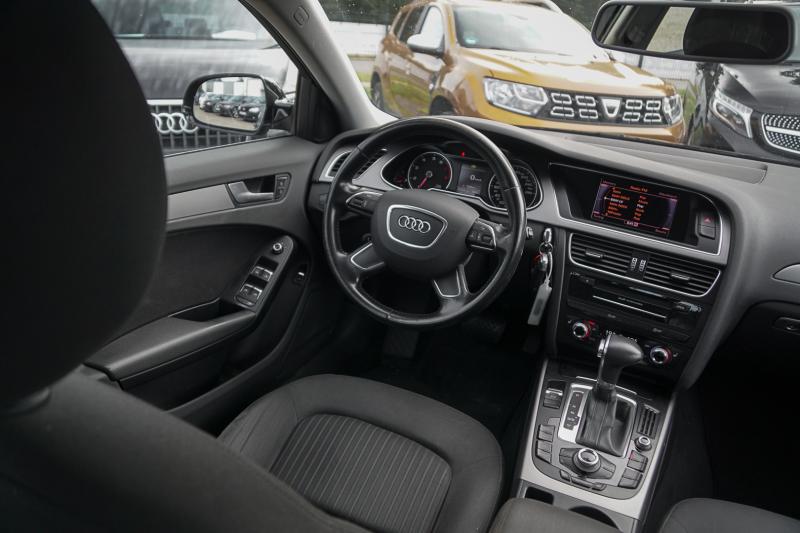 Audi - A4 - pic10