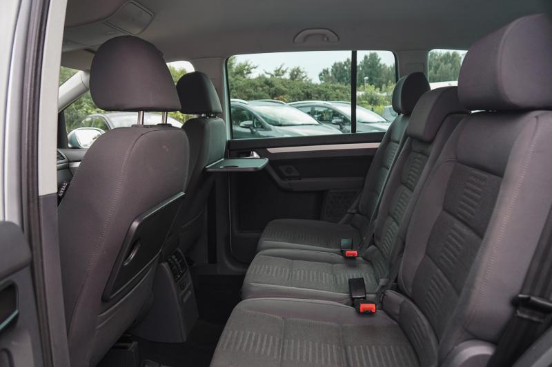 Volkswagen - Touran - pic19