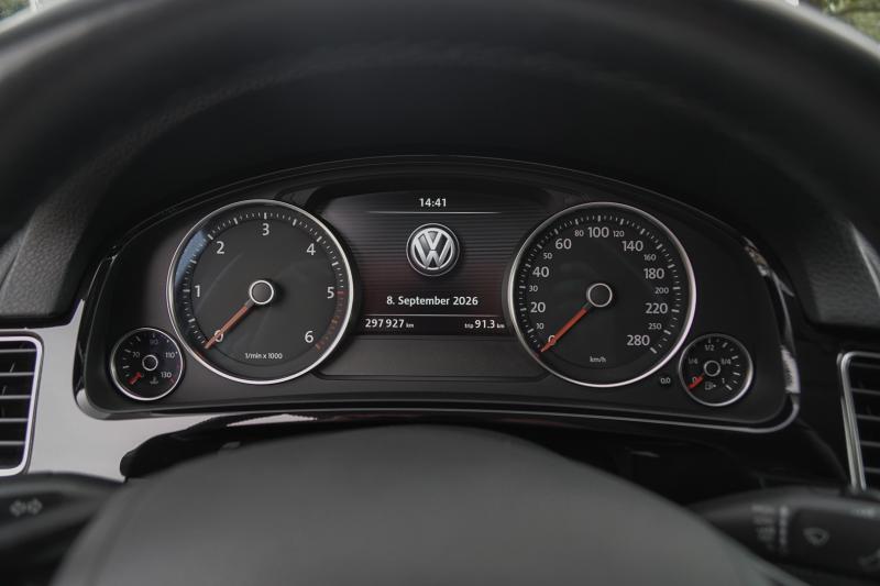 Volkswagen - Touareg - pic14