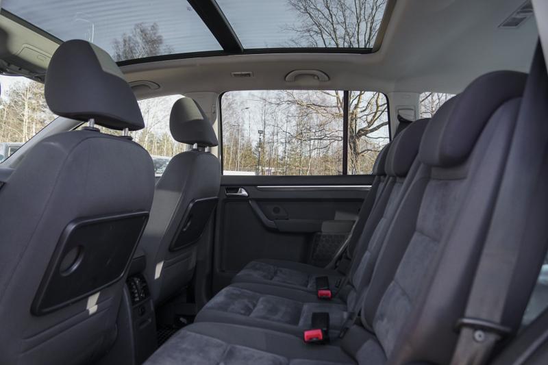 Volkswagen - Touran - pic23