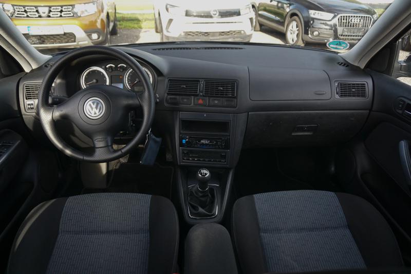 Volkswagen - Golf 4 - pic10